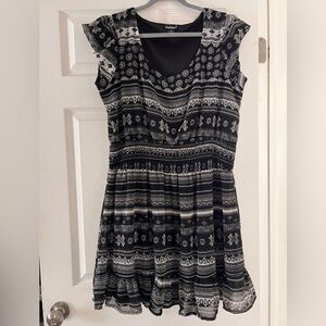 Feathers Black and Gray dress